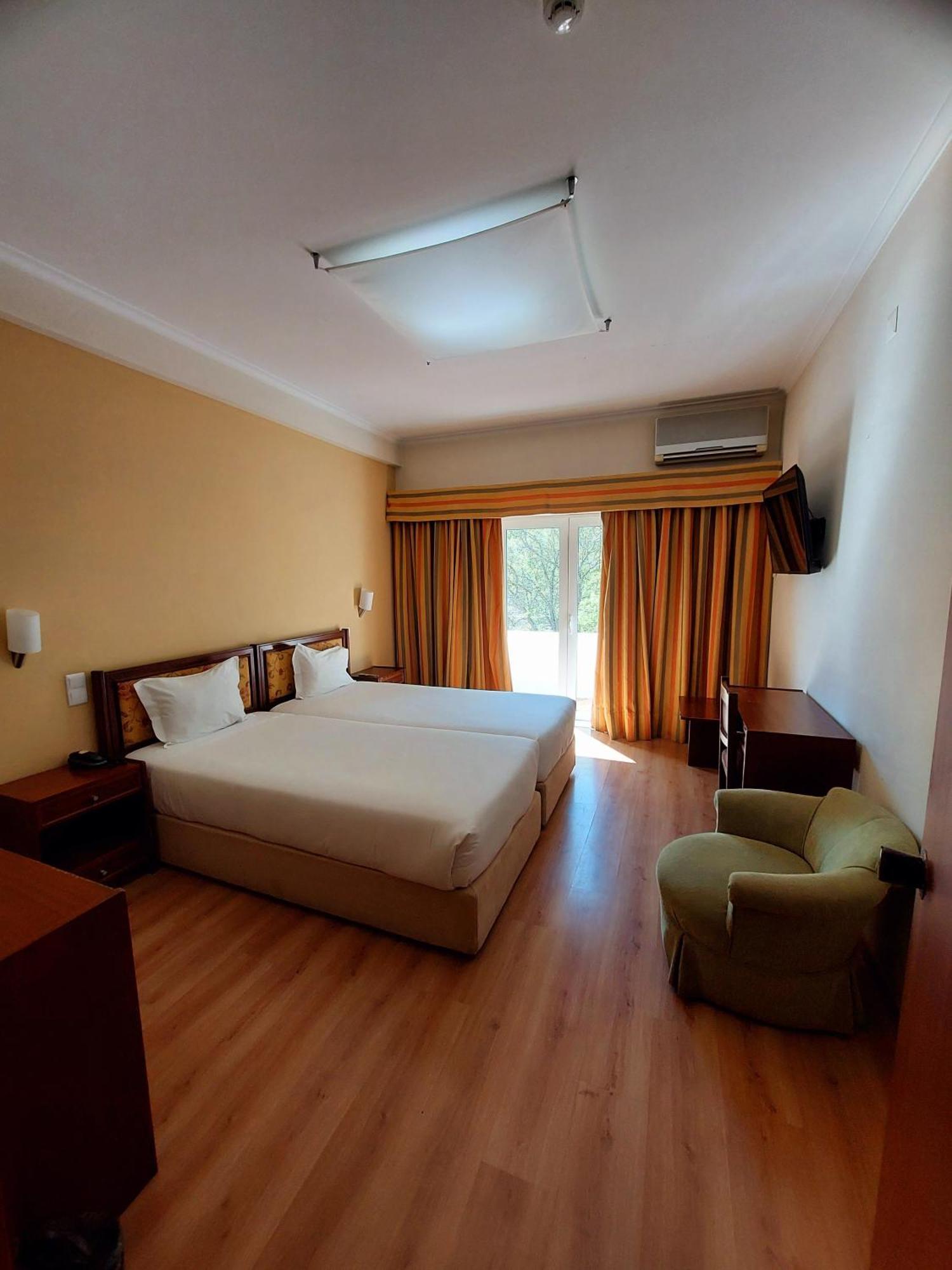 Petrus Hotel Chaves Esterno foto